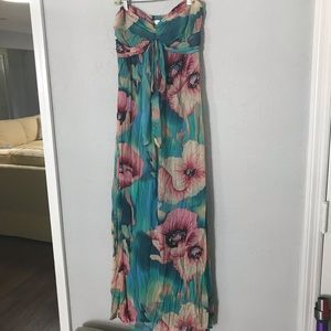 Beautiful floral maxi dress